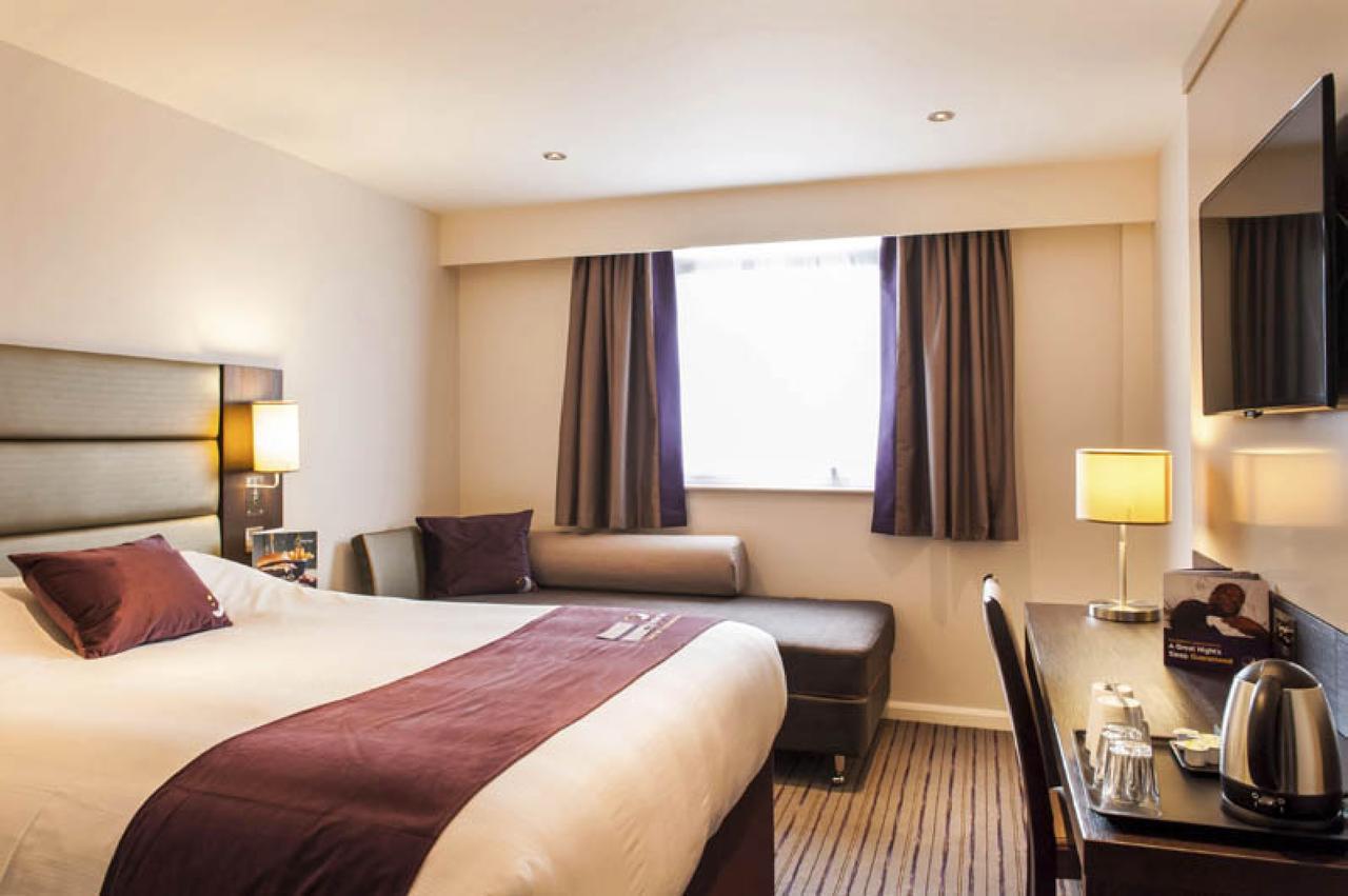 Premier Inn London Holborn Ngoại thất bức ảnh