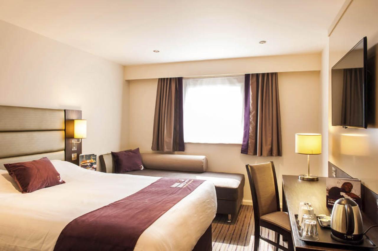 Premier Inn London Holborn Ngoại thất bức ảnh